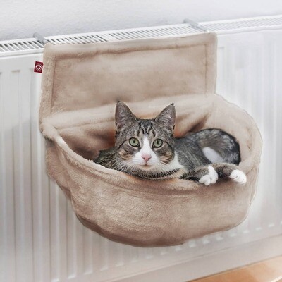 Katzen Kuschelsack für Heizkörper · Beige