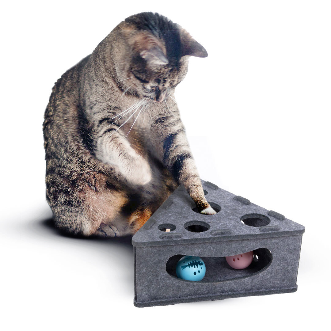 Filzspielzeug Käsekästchen Dreieck · Fangspielzeug für Katzen · grau