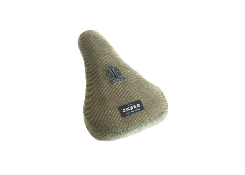 Tempered 70&#39;s Corduroy Green Pivotal Seat