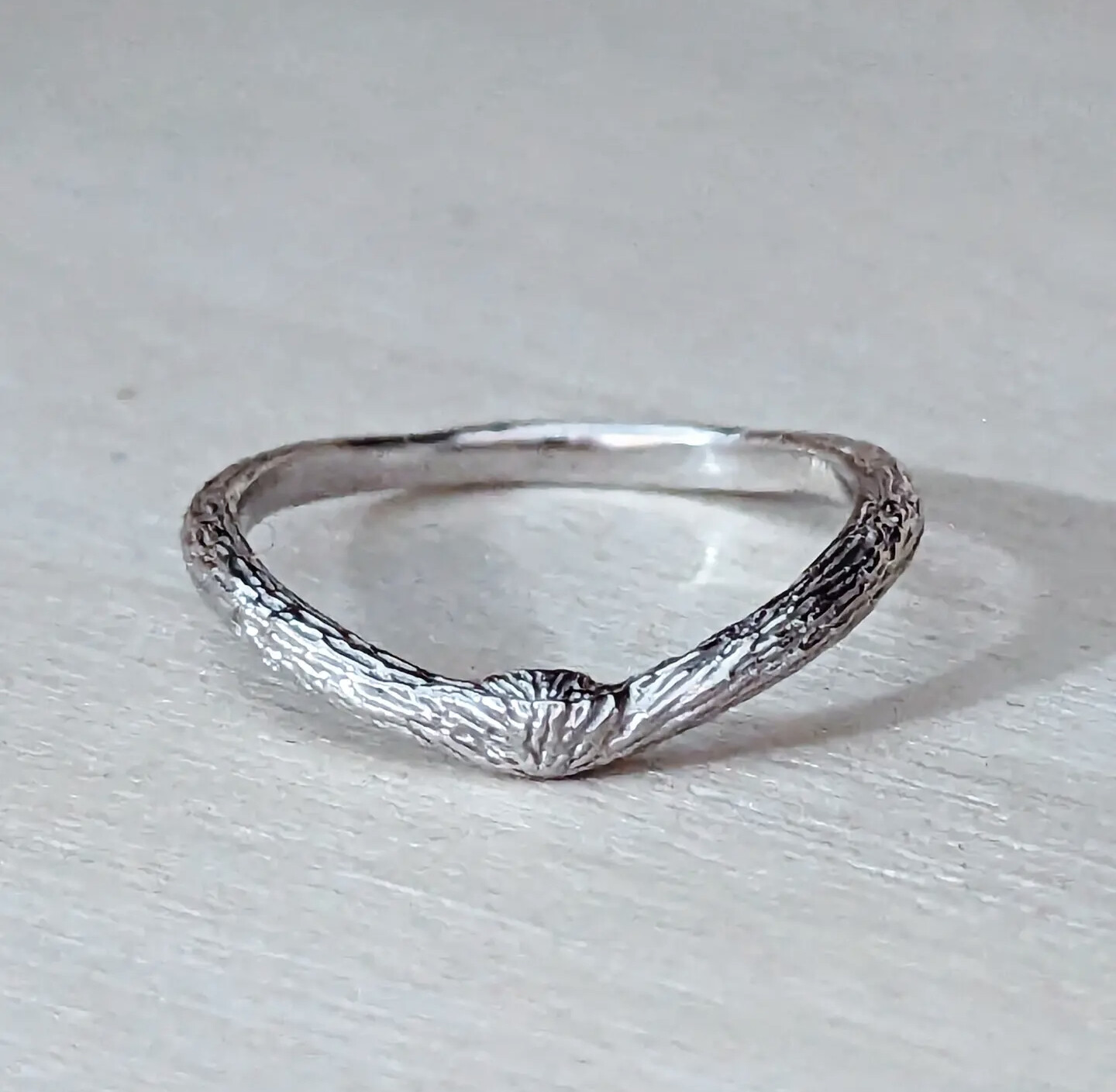 14k White Gold Branch Contour Band Sz 7