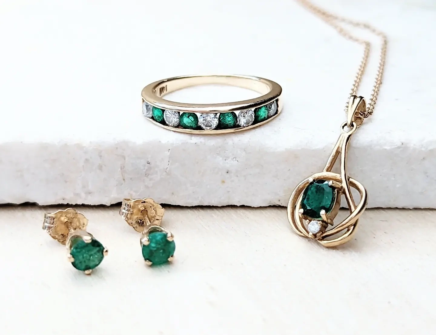 Natural Emerald and Diamond Jewelry Set in 14k Yellow Gold