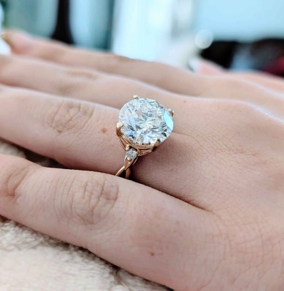 7.01 ct F, SI1 (CVD) Yellow Gold Diamond Accented Engagement Ring Size 6.75