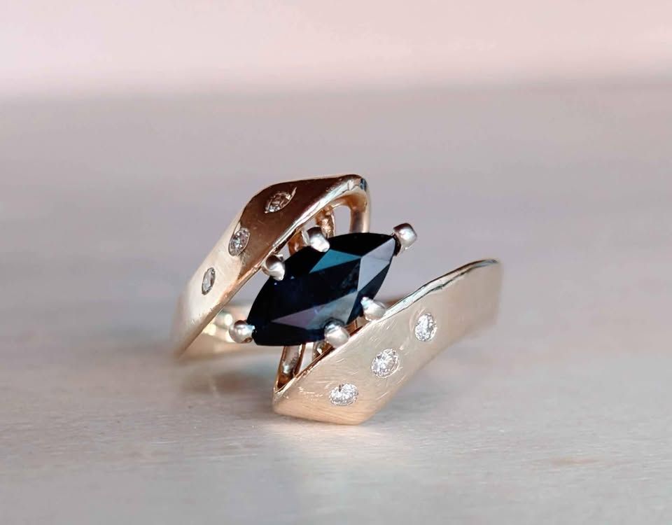 Natural Sapphire and Diamond Yellow Gold Marquise Ring Sz 5.75
