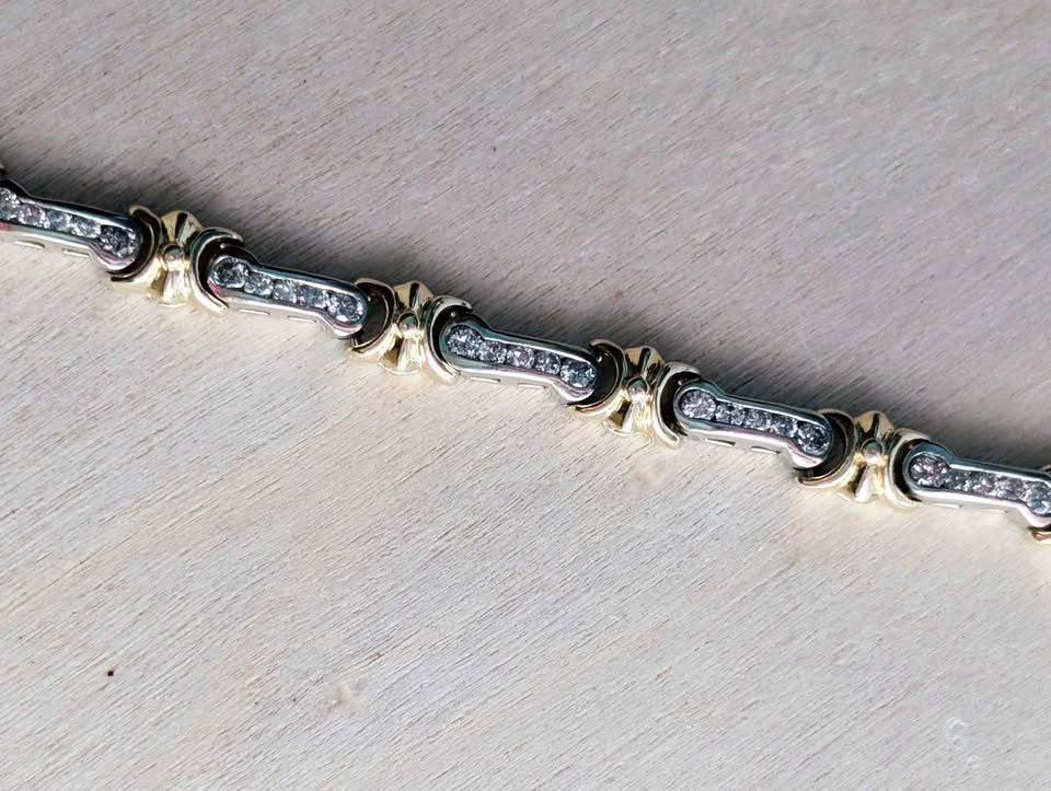 1 Carat Natural Diamond Two-Tone Tennis Bracelet in 14k White and Yellow Gold