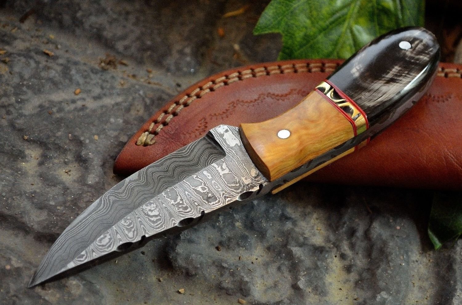 &quot; NORA &quot; handmade damascus skinner knife with sheath