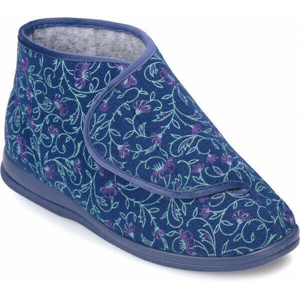This roomy bootee is soft, warm and supportive