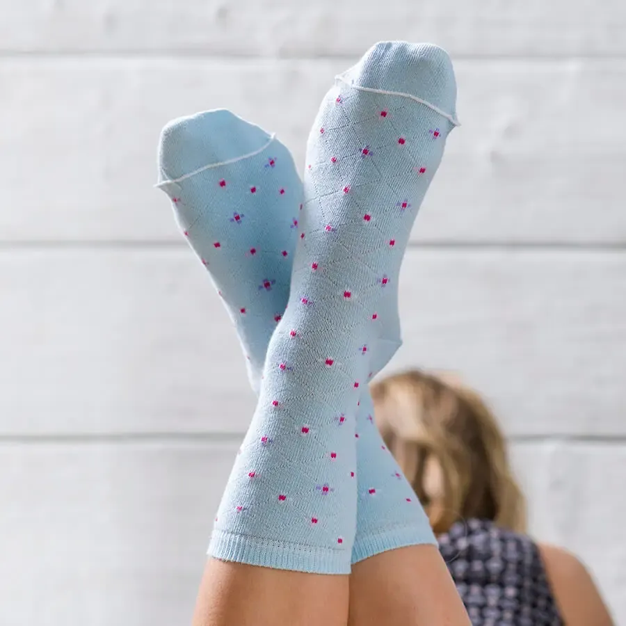 Extra Roomy Women&#39;s Cotton‑rich Seam‑free Patterned Socks. Small. Mixed Pastel Colours (3 Pack)