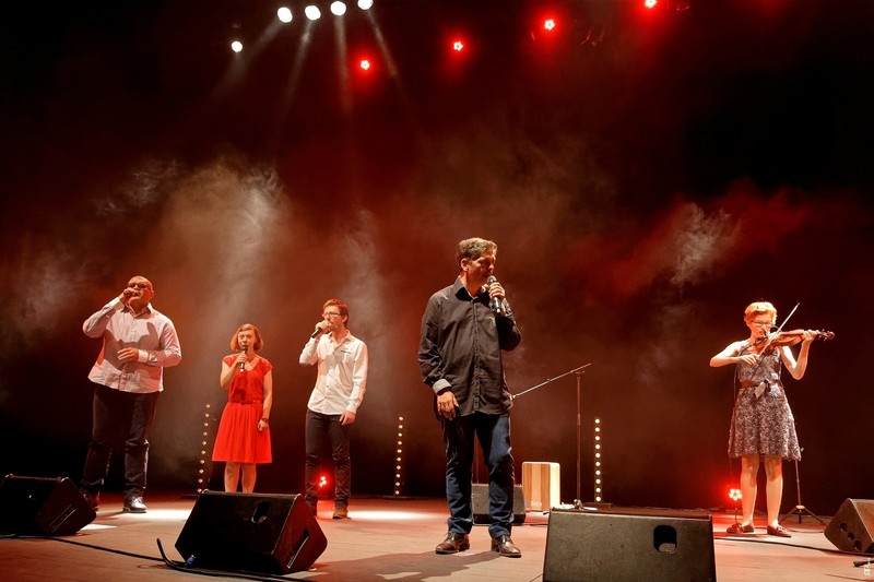 Album CD / DVD d'Espace ESAT Arc en Ciel