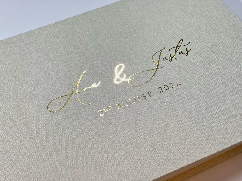 Wedding Anniversary Book - Our Love Story, pulma-aastapäevade raamat inglise keelne