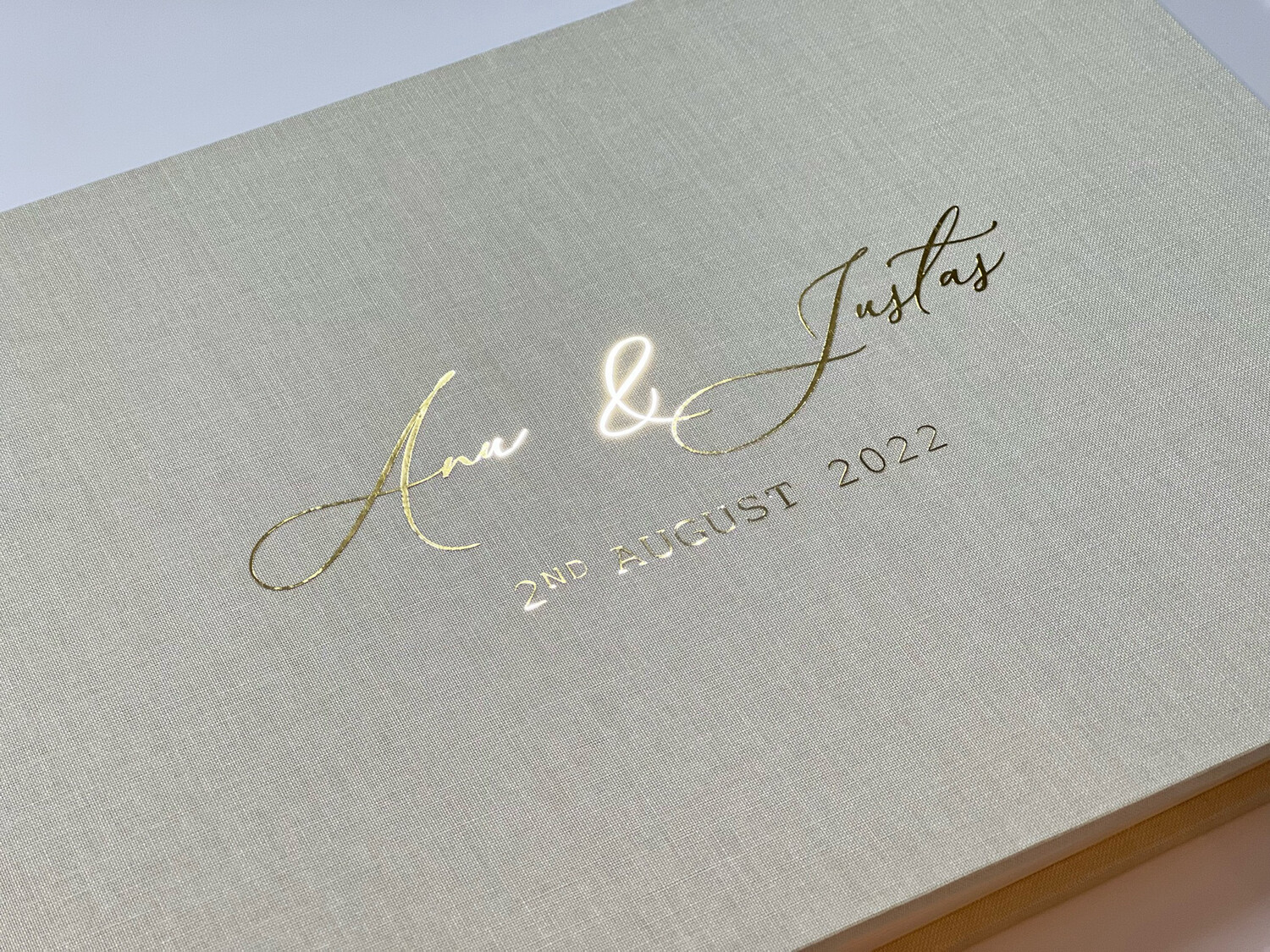 Wedding Anniversary Book - Our Love Story, pulma-aastapäevade raamat inglise keelne