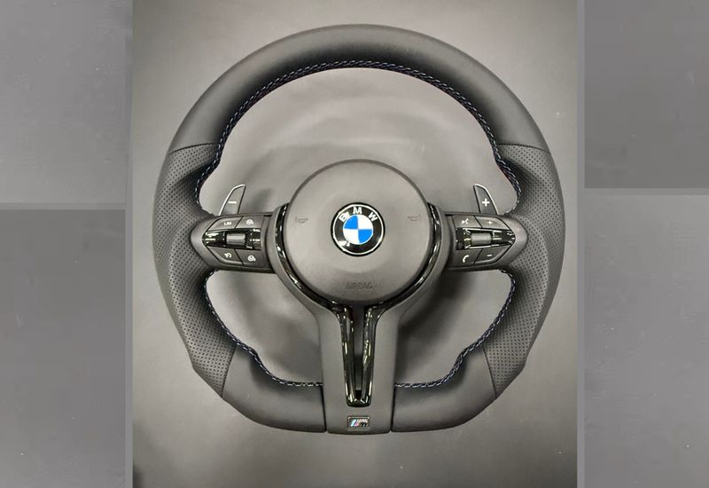 Lenkrad für BMW Individuell mit Vibration, Lenkradheizung, ACC