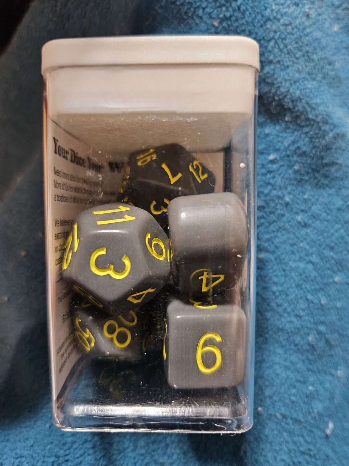Opaque Dark Gray w yellow number 7d set