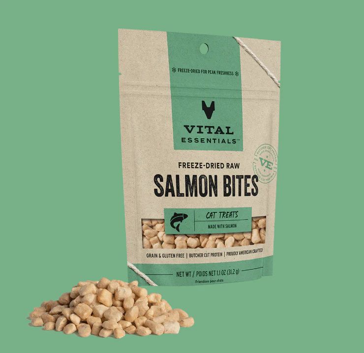 Vital Essentials FD Salmon Bites 1.1OZ | Cat