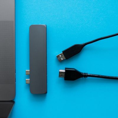 Cables &amp; Adapters