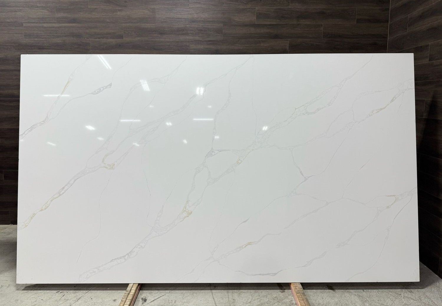 Calacatta Kyoto Mist Standard/  Super Jumbo