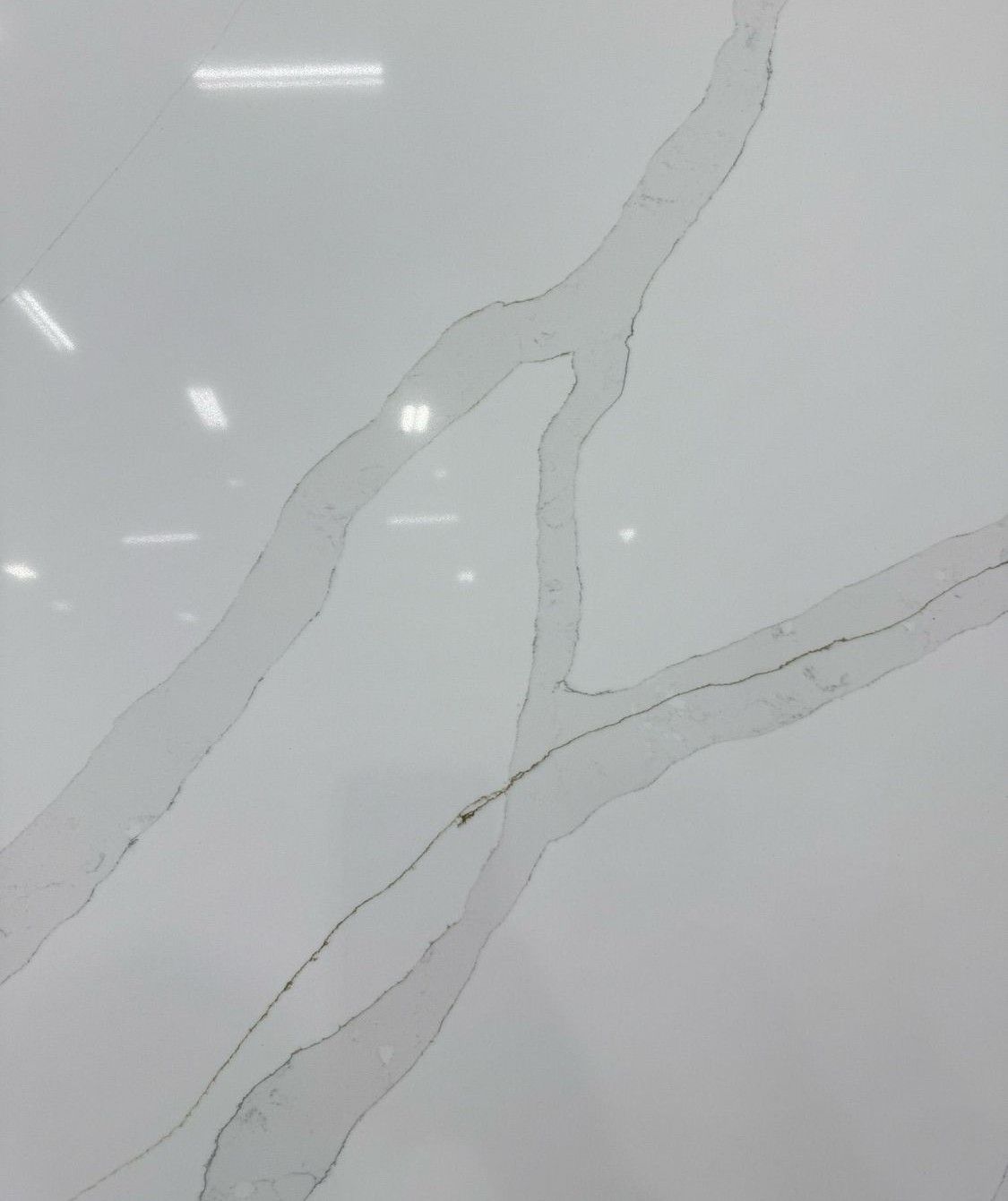 Calacatta Naya Standard/  Super Jumbo