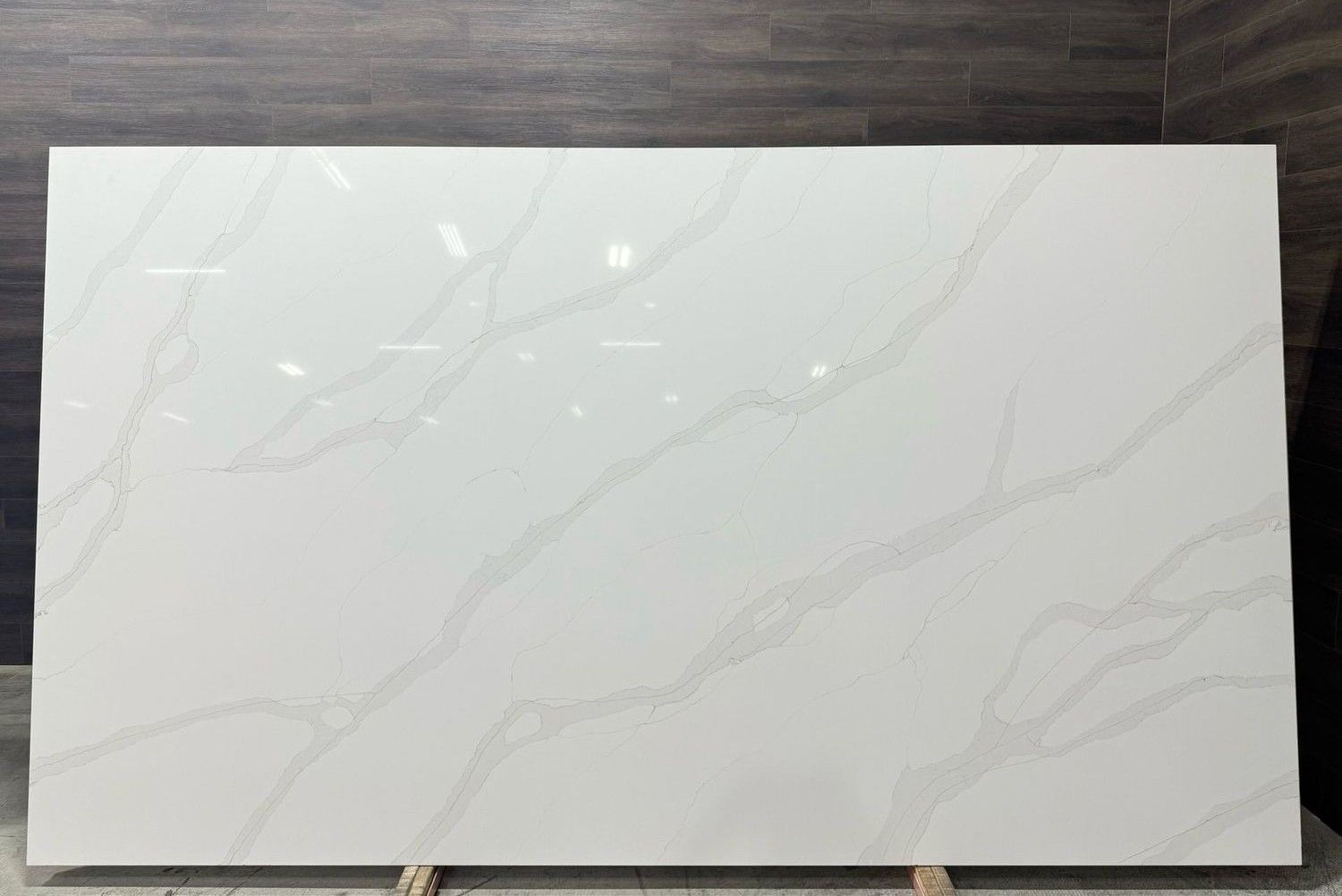 Calacatta Naya Standard/  Super Jumbo