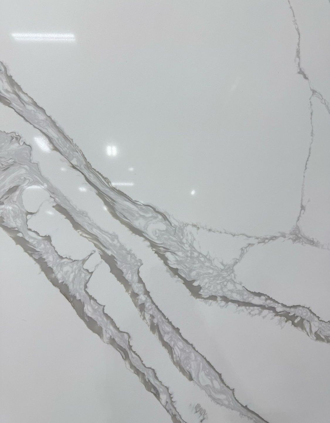 Calacatta Sussurro Exotic Super Jumbo
