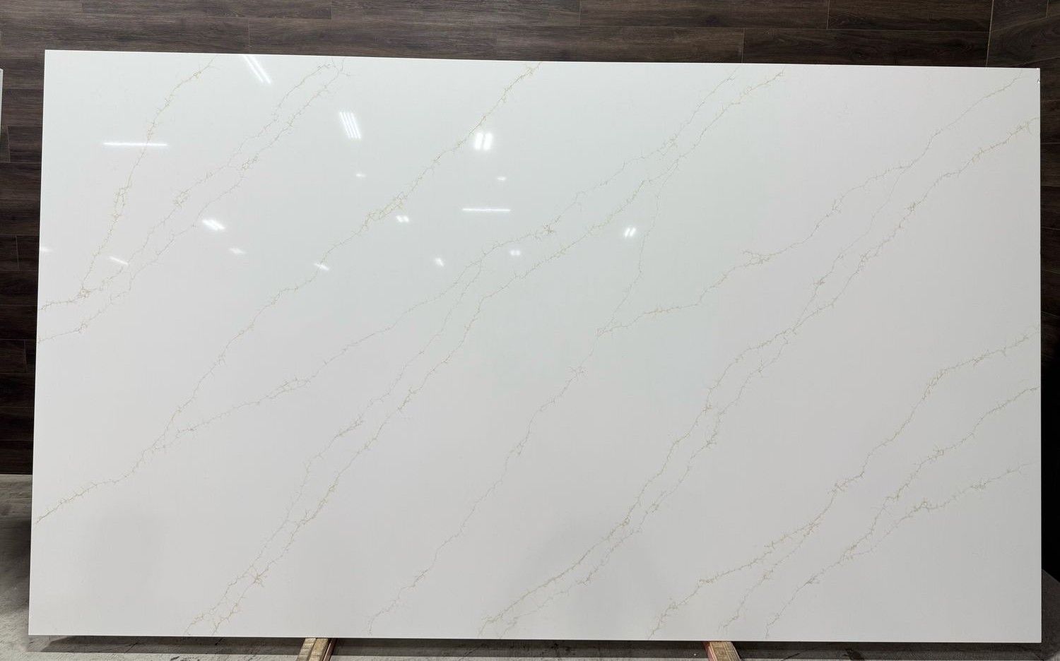 Dubai Gold Luxury Quartz Super Jumbo