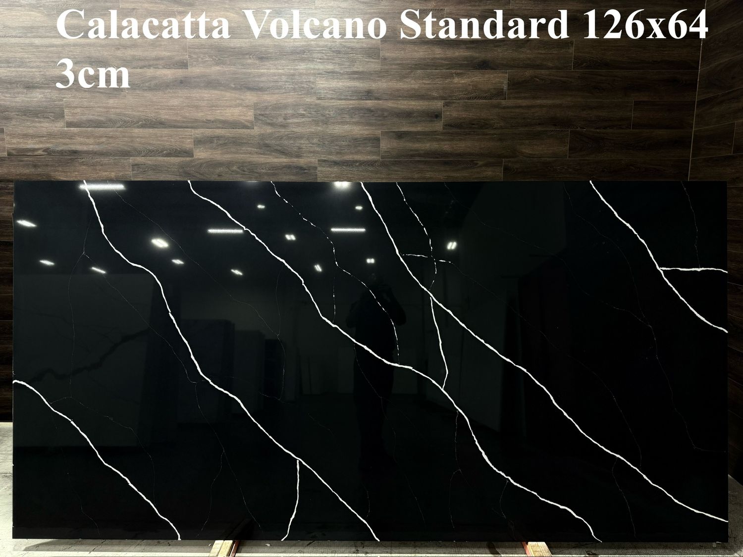 Calacatta Volcano SUPER JUMBO