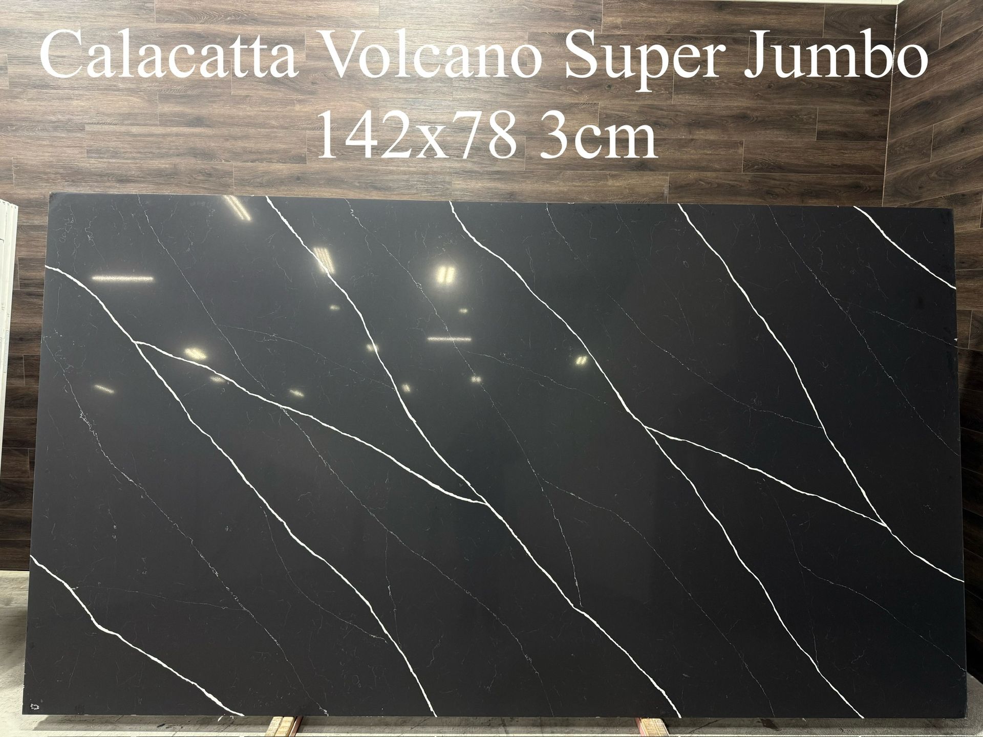 Calacatta Volcano SUPER JUMBO