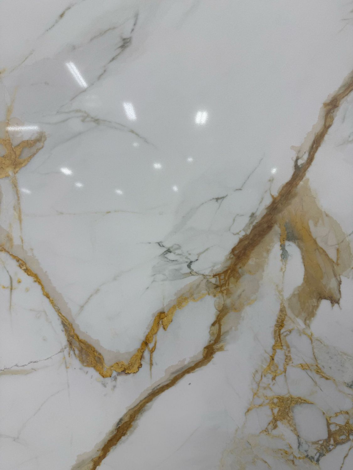 Calacatta Prestige Luxury Quartz