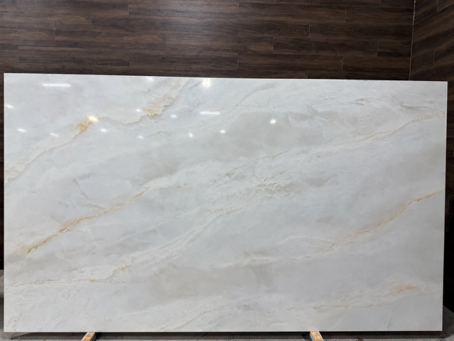 Cristallo Luxury Quartz Super Jumbo