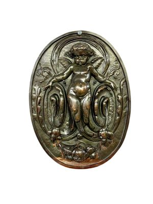 Plaque en bronze français du XIXe siècle avec putto ailé et acanthe