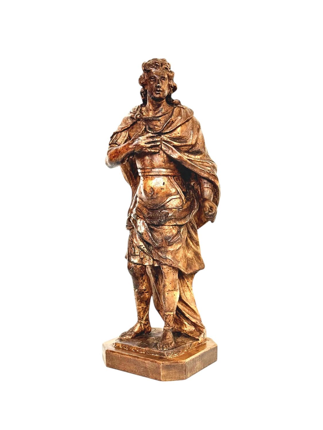 Rare sculpture en tilleul du XVIIIe siècle représentant une figure royale, probablement le roi Louis XV
