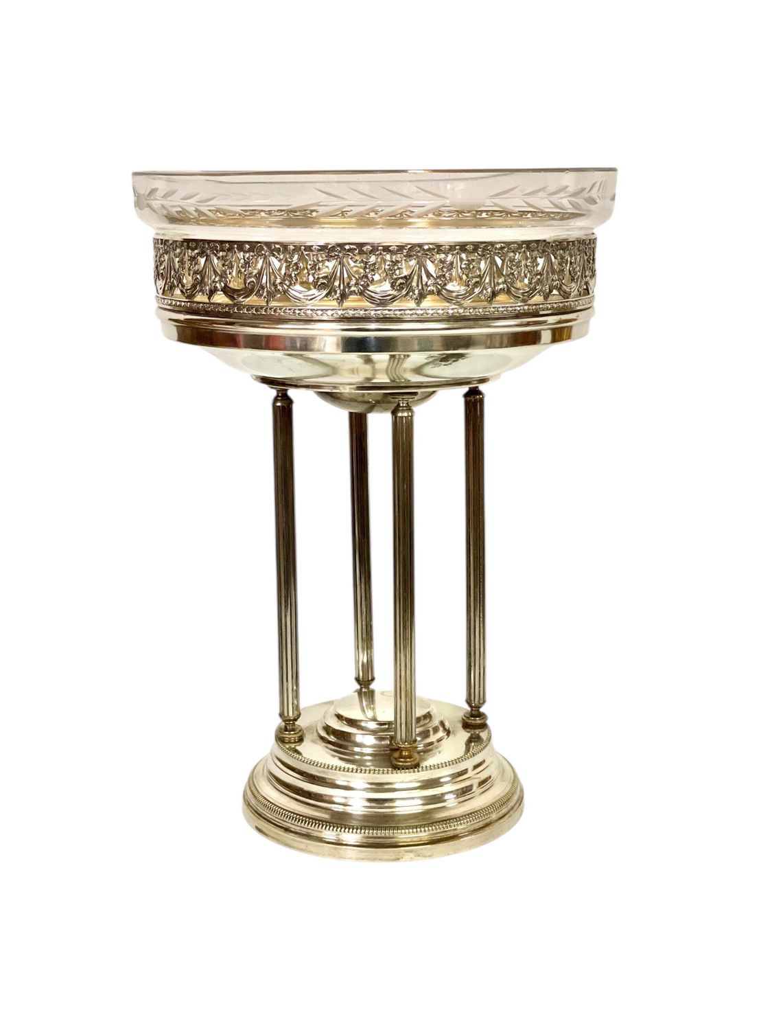 Centre de table en cristal plaqué argent et taillé, vers 1880
