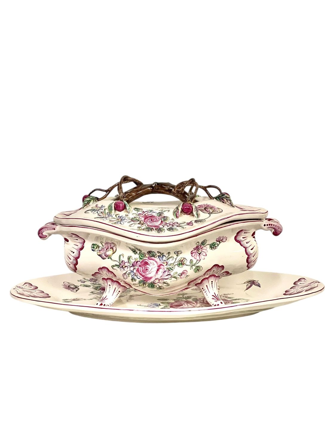 Soupière en faïence du XIXe siècle avec couvercle et plat, peinte à la main