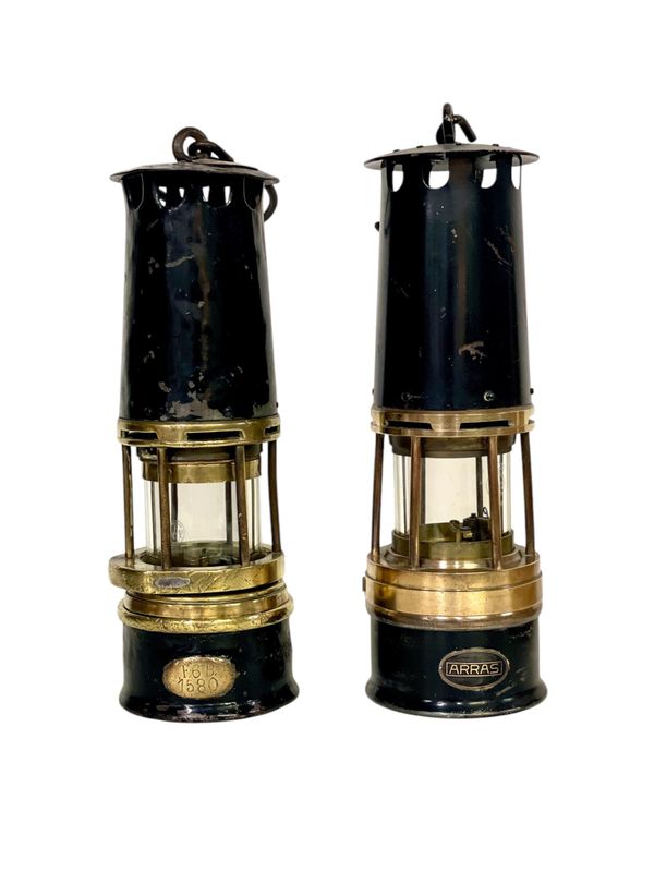 Rares lampes de mineur d'ARRAS en cristal de Baccarat, début du XXe siècle