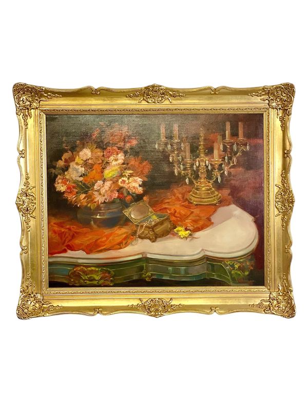 Grande nature morte avec fleurs, bijoux et candélabres