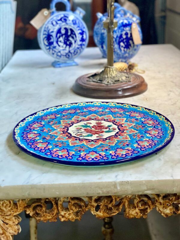 Centre de table Longwy peint à la main, vers 1950