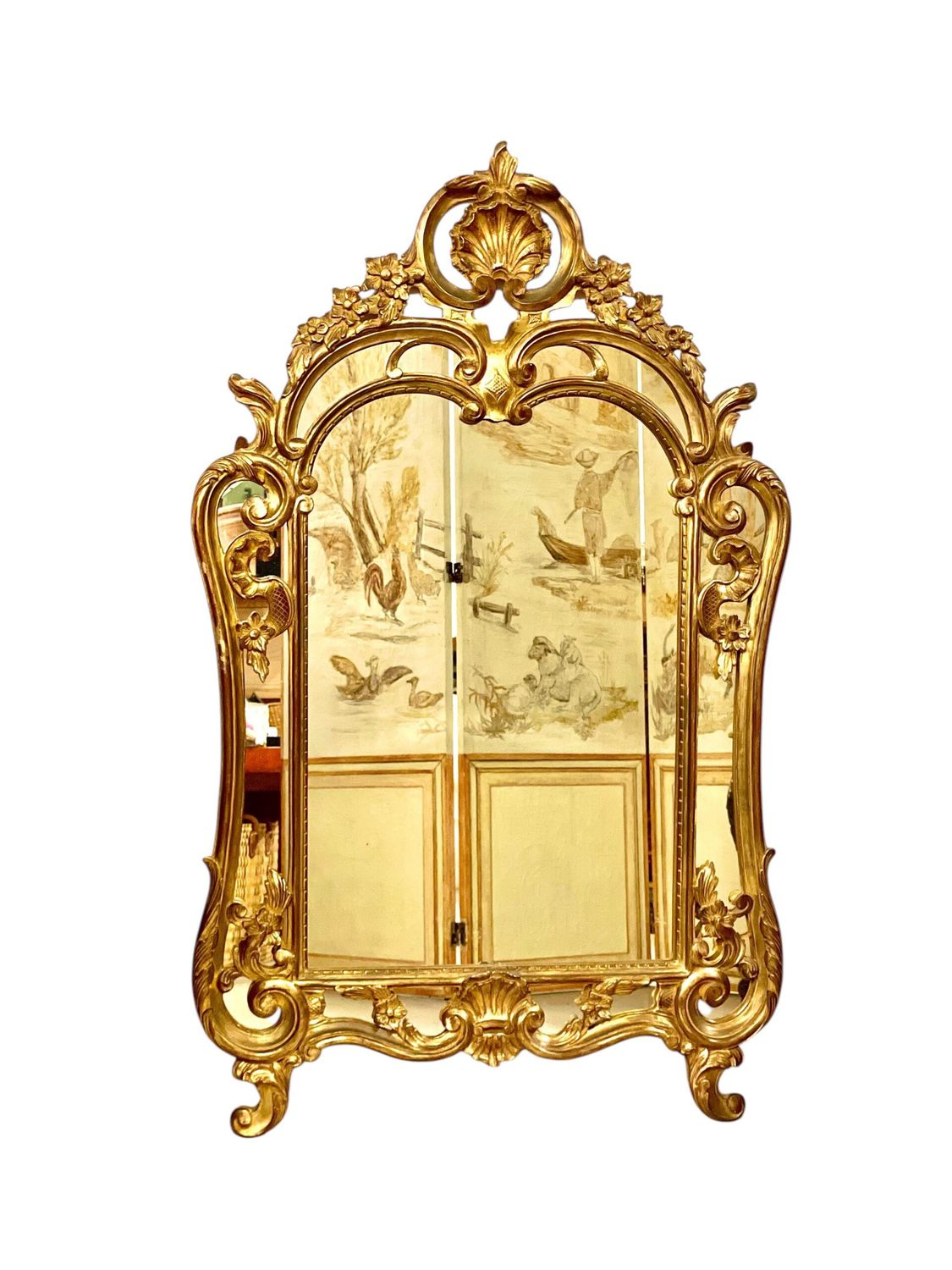 Miroir doré de style néo-rococo