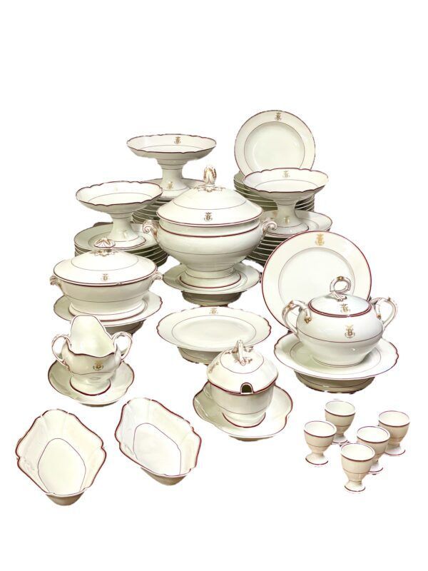 19th Century Sèvres Porcelain Dinner Set with Comital Coronet