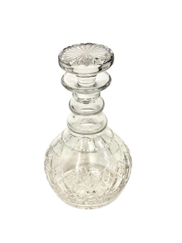 Carafe en cristal de style Saint-Louis du XXe siècle