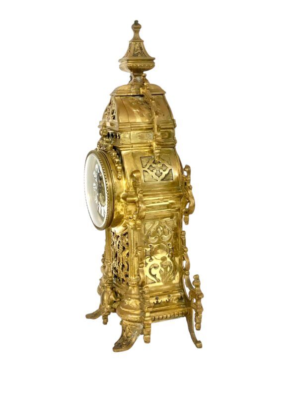 Pendule de cheminée cathédrale en bronze doré du XIXe siècle