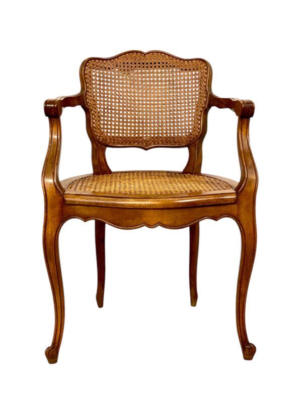 Paire de fauteuils cannés de style Louis XV du début du XXe siècle