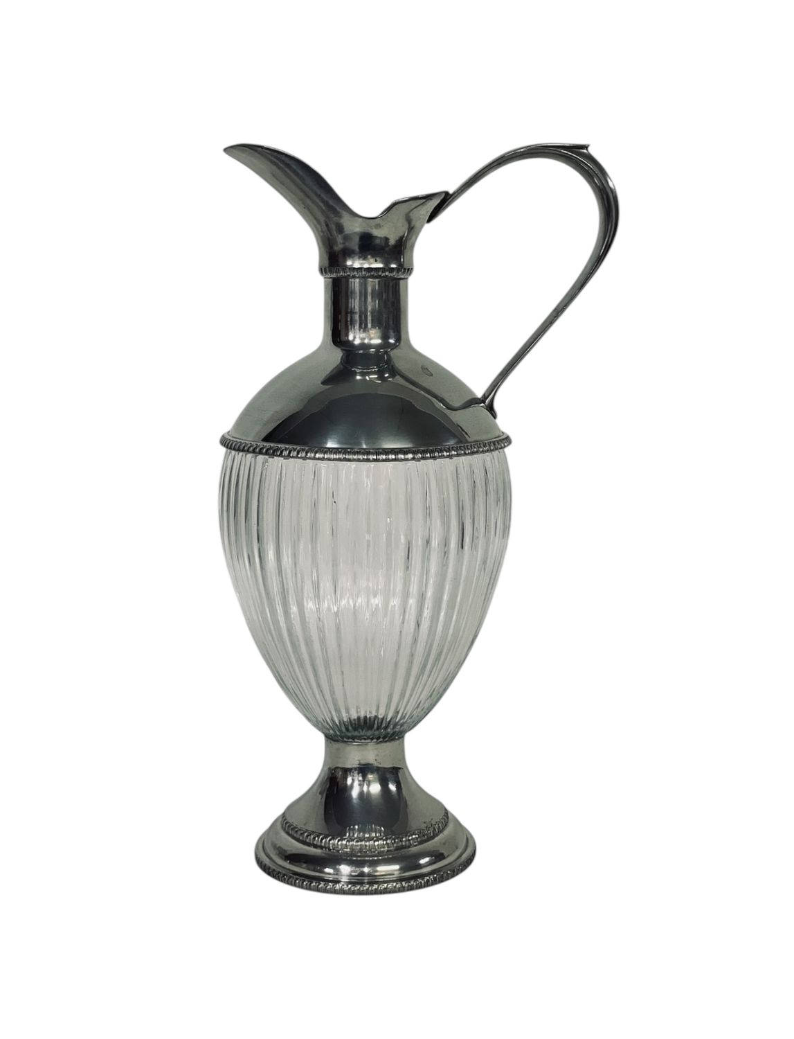 Aiguière ou pichet en métal argenté et cristal des années 1960