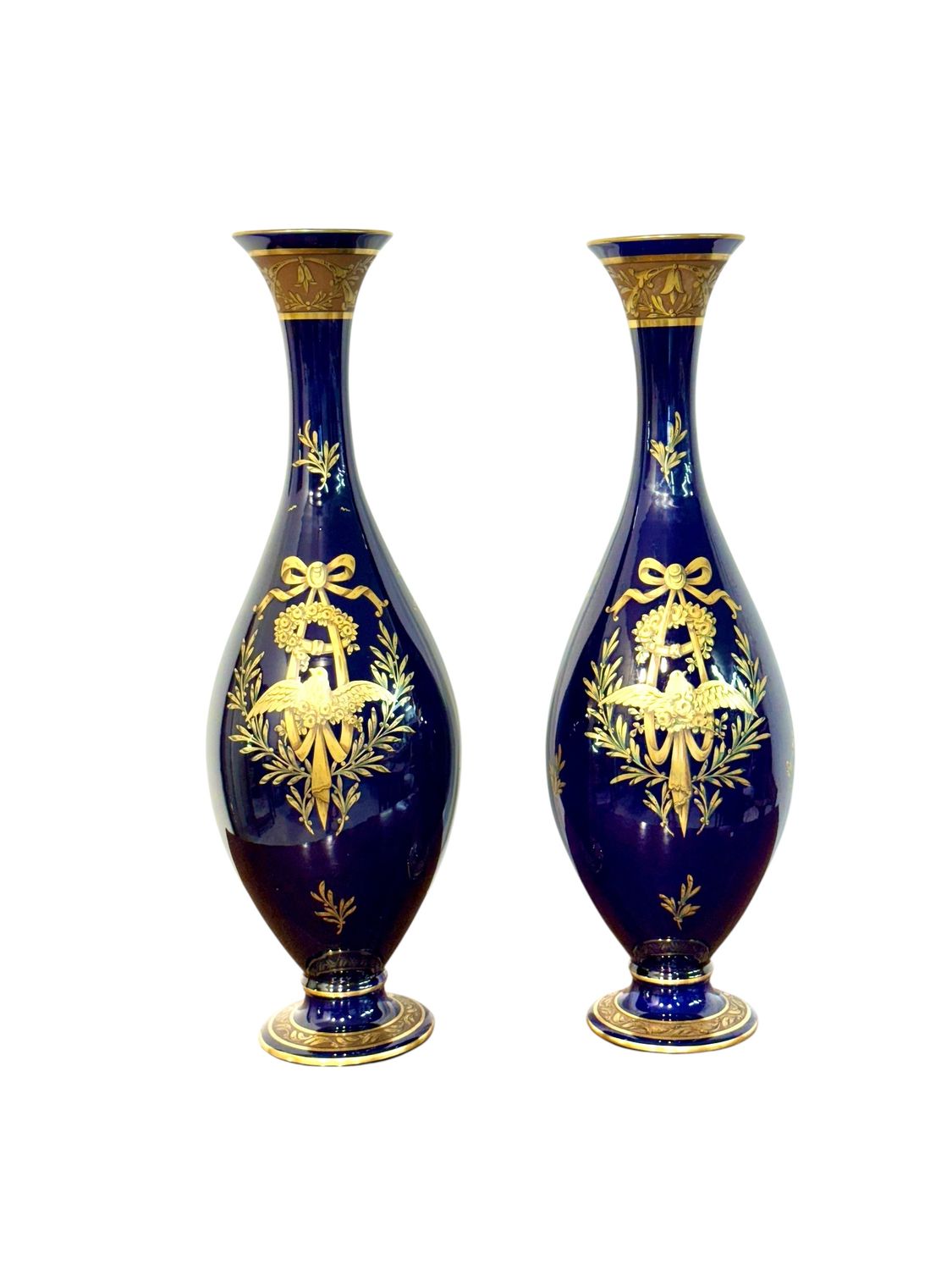 Rare paire de vases amphores bleu cobalt et doré par Jaget & Pinon, Tours vers 1930