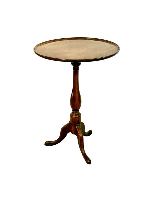 Guéridon ou table d'appoint en noyer du XIXe siècle avec base tripode