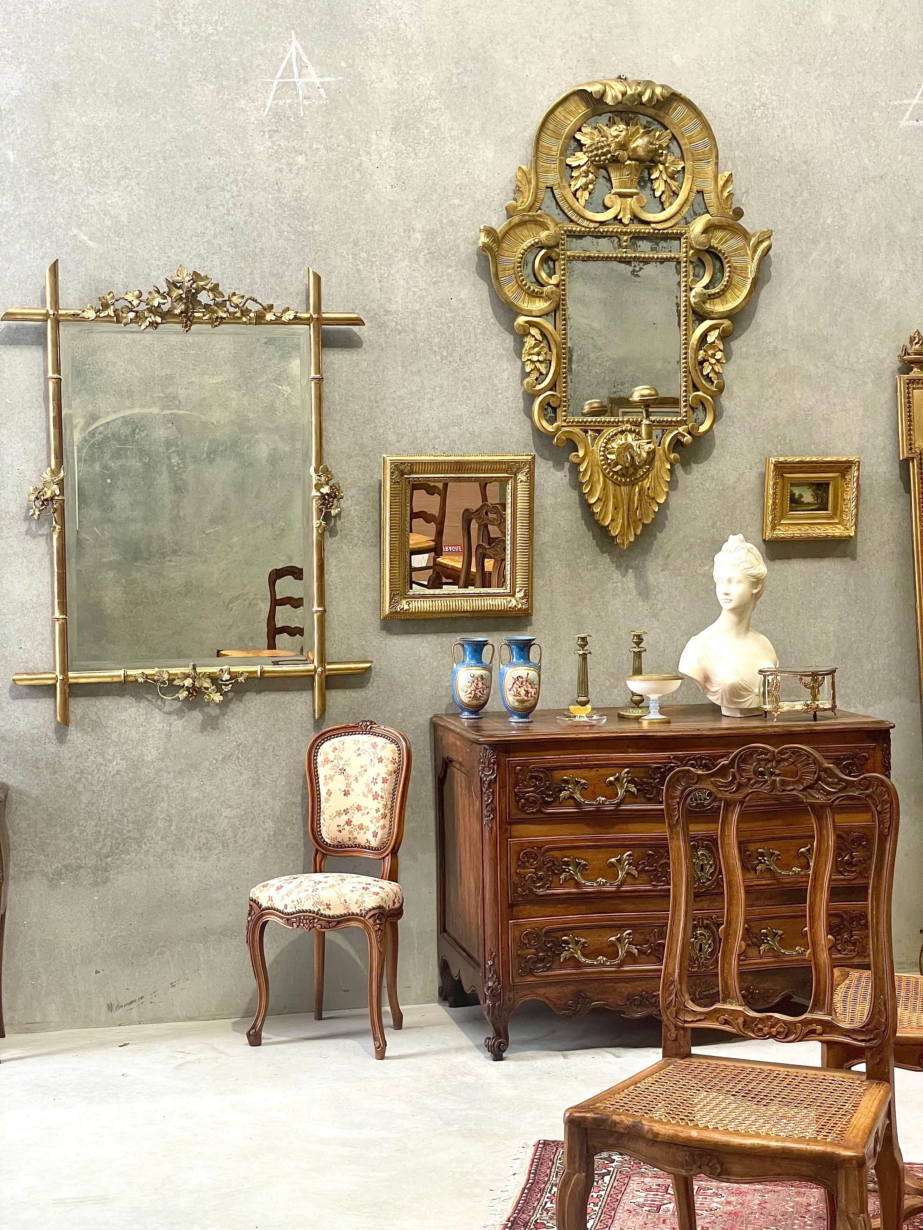 Chaise d'enfant tapissée de style Louis XV, XIXe siècle