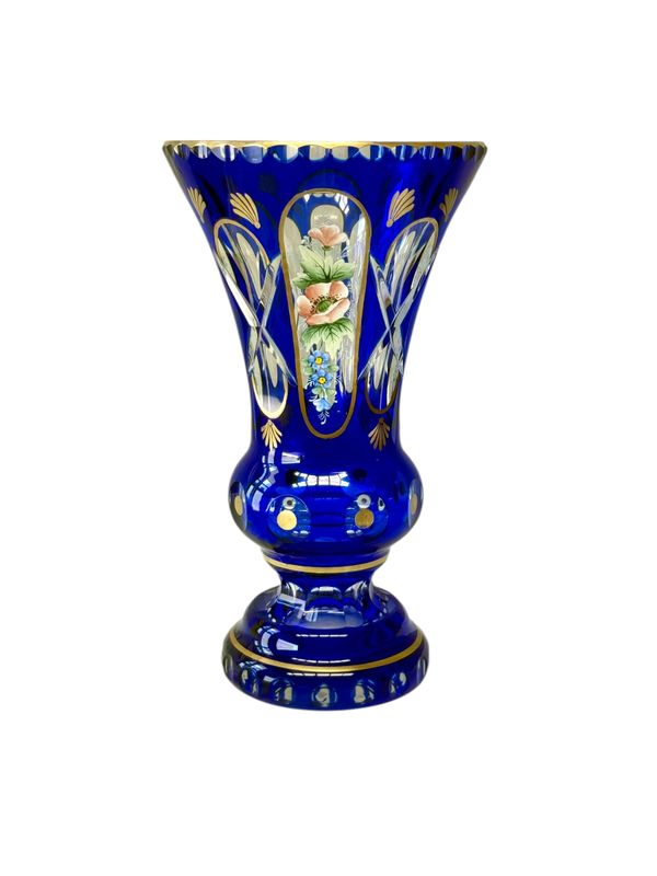 Vase en cristal bleu cobalt Overlay du XIXe siècle avec fleurs en émail