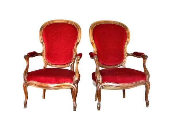 Paire de fauteuils en noyer d'époque Louis-Philippe, XIXe siècle