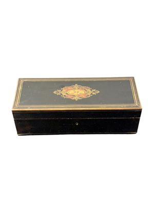 Boîte Napoléon III en Bois Noirci avec Cartouche de Style Boulle