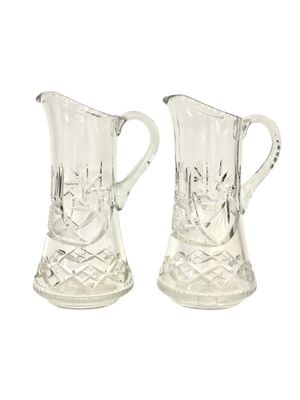 Carafes and decanters