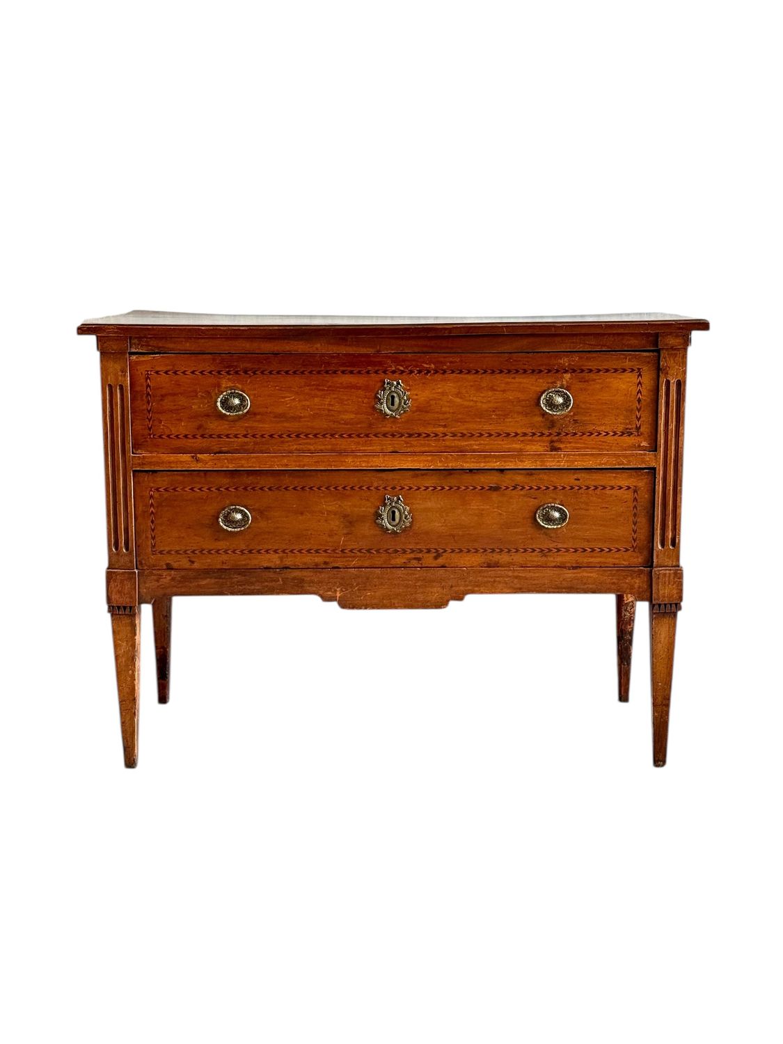 Commode en merisier marqueté d'époque Louis XVI, fin du XVIIIe siècle