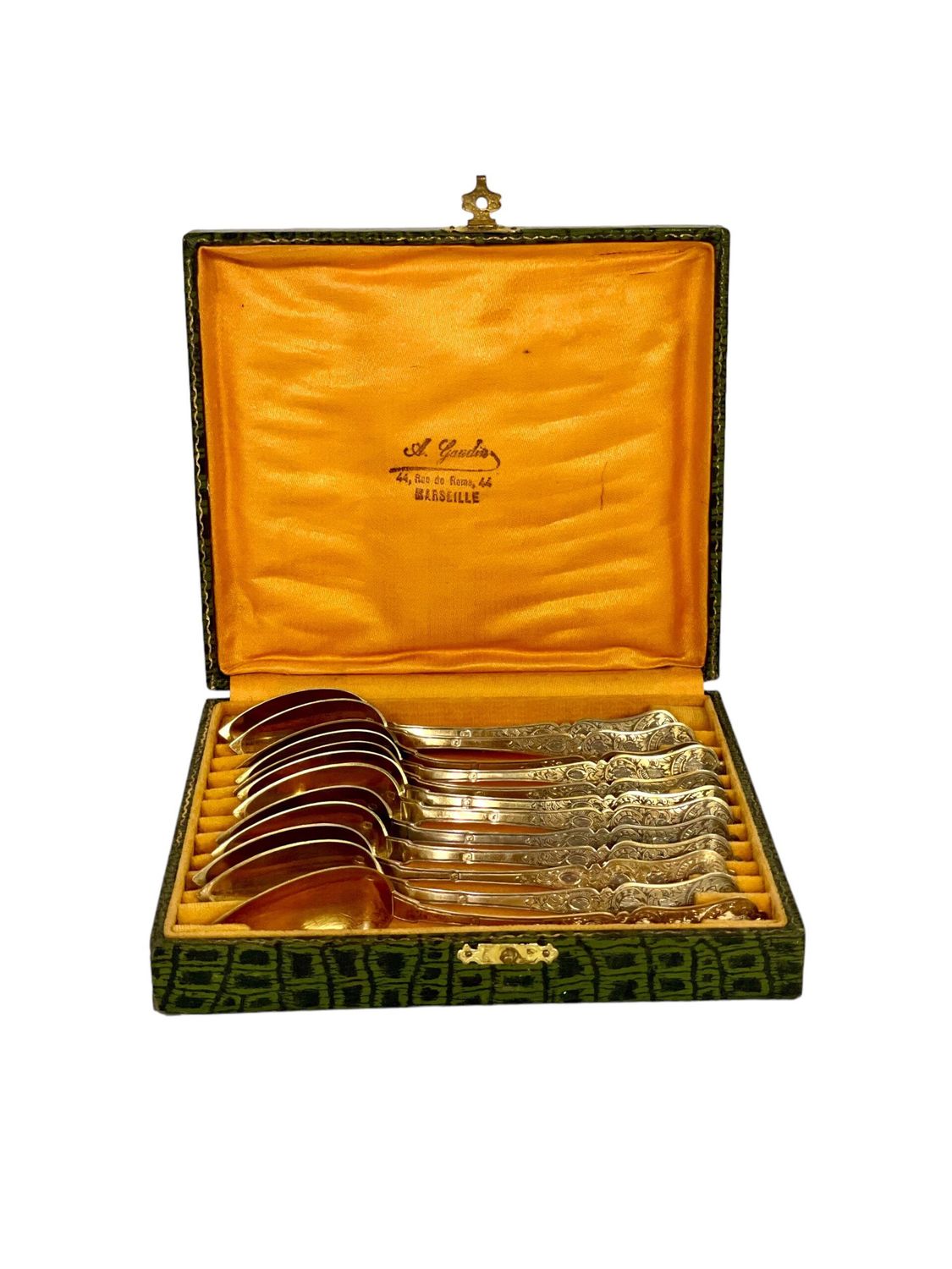 Ensemble de douze cuillères en vermeil du XIXe siècle dans leur étui en cuir d'origine