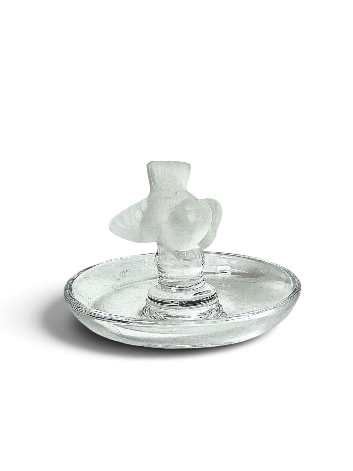 Baguier en cristal au moineau par Lalique France, XXe siècle